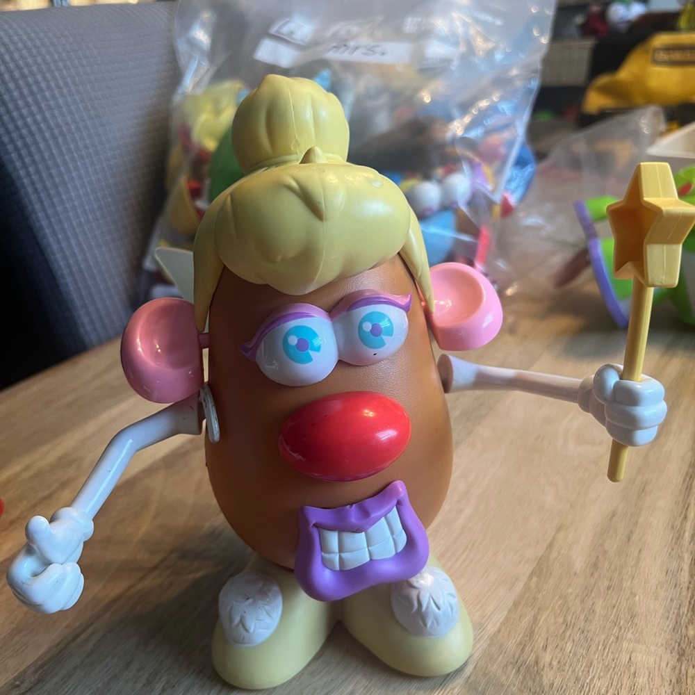 Hasbro Mr. Potato Head Fairy Figure - Pink, Yellow & Red Tinker belle